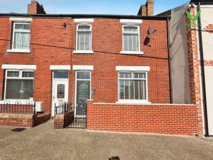 2 Bedroom Terraced House For Sale In Front Street, Sunniside, Crook, DL13