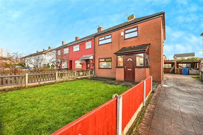 3 Bedroom Semi Detached House For Sale In Sycamore Avenue, Golborne, Warrington, WA3