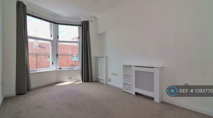 1 Bedroom Flat To Rent In Neilston Road, Paisley, PA2