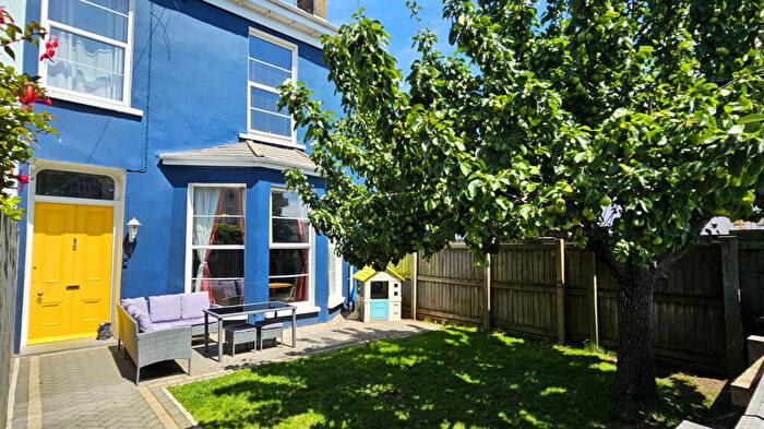 3 Bedroom Semi-Detached House For Sale In Golf Links Road, Westward Ho!, EX39