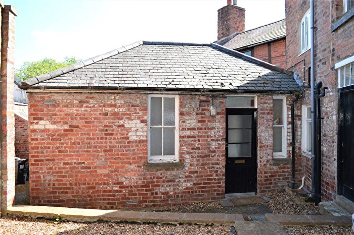 1 Bedroom Flat To Rent In Sunlea, The Bank, Newtown, Powys, SY16