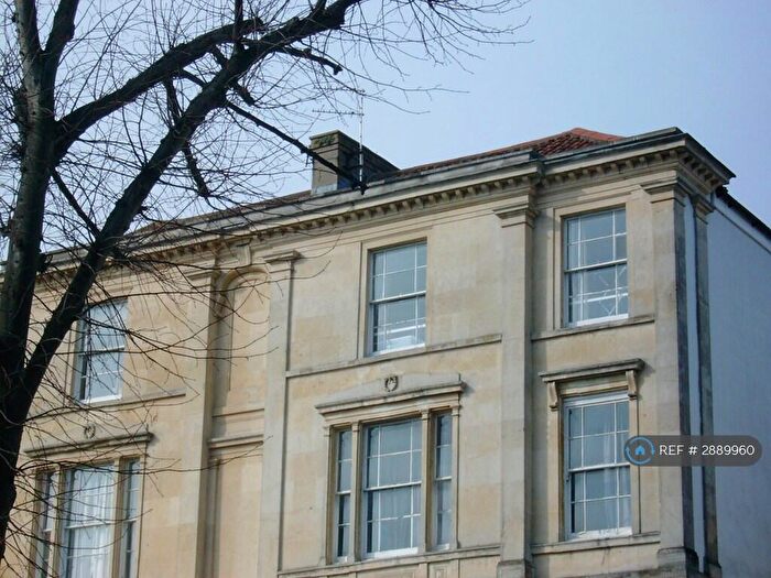 3 Bedroom Flat To Rent In Gloucester Road, Bishopston, Bristol, BS7
