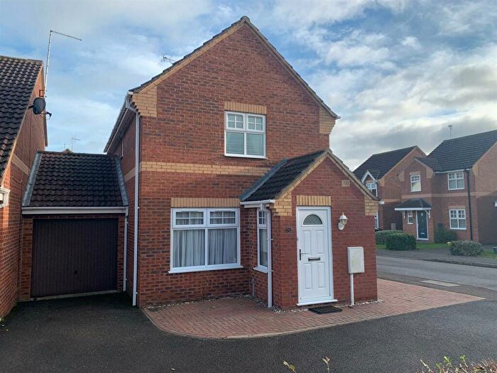 3 Bedroom House To Rent In Creed Road, Oundle, Peterborough, PE8