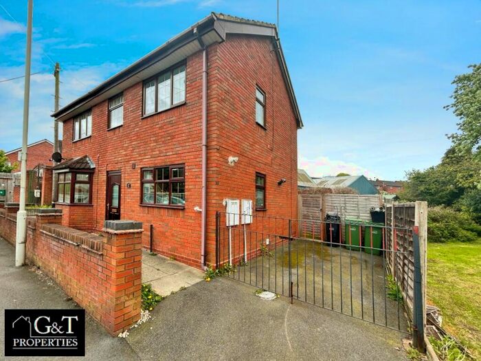 3 Bedroom Detached House To Rent In Baptist End Road, Dudley, DY2