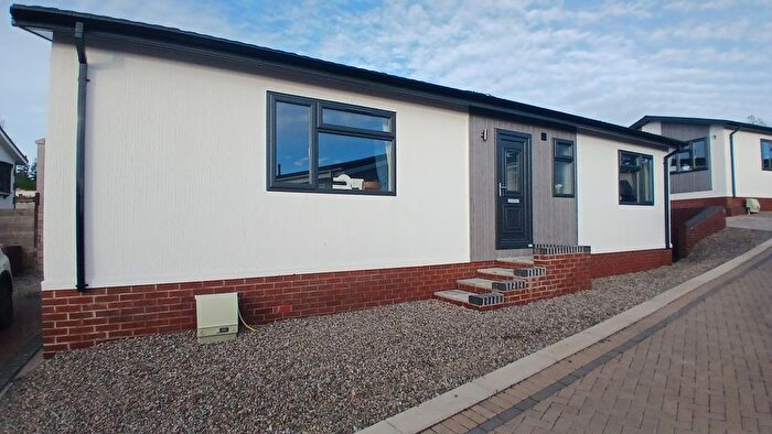 2 Bedroom Park Home For Sale In Tedstone Wafre, Bromyard, HR7