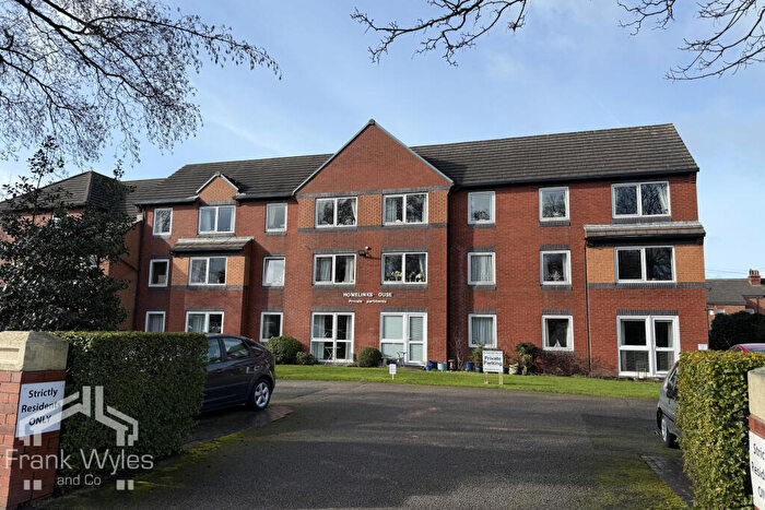 1 Bedroom Flat For Sale In Flat, Homelinks House, Clifton Drive, Lytham St. Annes, Lancashire, FY8
