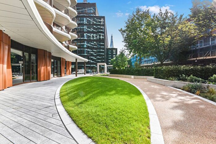 2 Bedroom Flat To Rent In Triptych Bankside, London, SE1