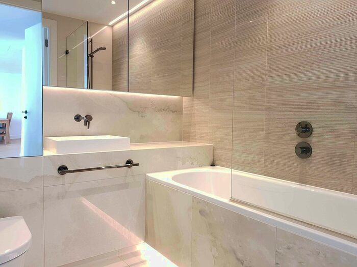 1 Bedroom Flat To Rent In Fountain Park Way, Shepherds Bush, W12