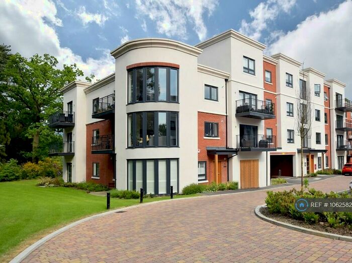 1 Bedroom Flat To Rent In London Road, Binfield, RG42