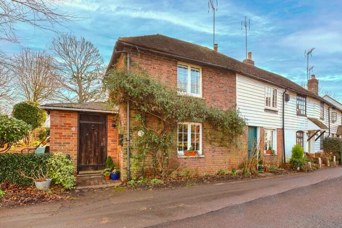 3 Bedroom End Of Terrace House For Sale In Tibbs Court Lane, Matfield, Tonbridge, TN12