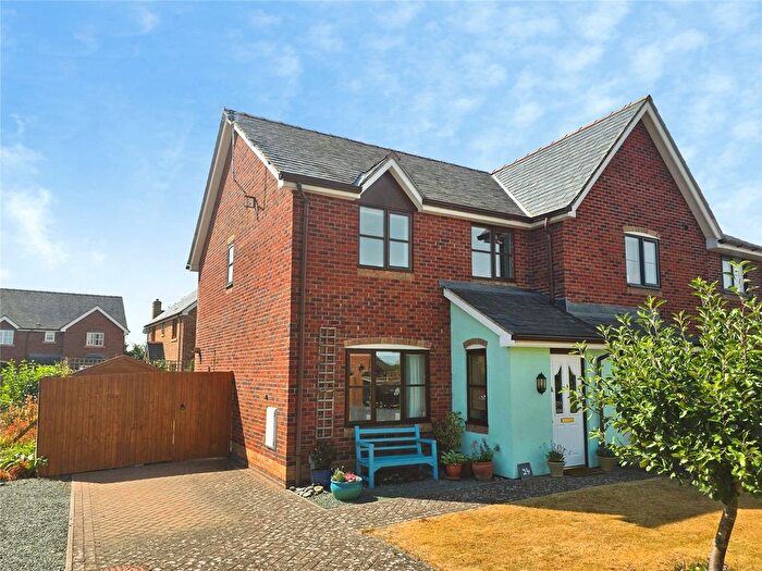 3 Bedroom Semi-Detached House For Sale In Orchard Croft, Llandrinio, Llanymynech, Powys, SY22
