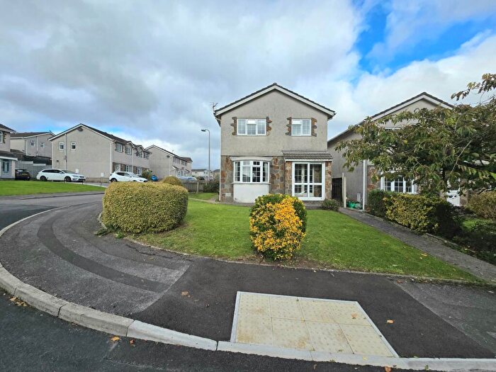 3 Bedroom Detached House For Sale In Maple Drive, Brackla, CF31