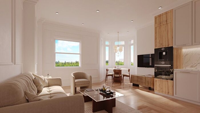 1 Bedroom Flat For Sale In Uxbridge Road, London, W3