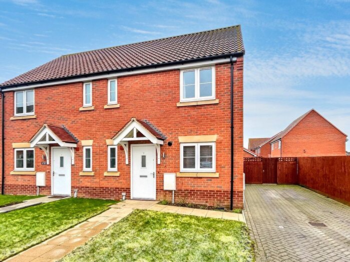 2 Bedroom Semi-Detached House For Sale In Victoria Close, King's Lynn, Norfolk, PE30