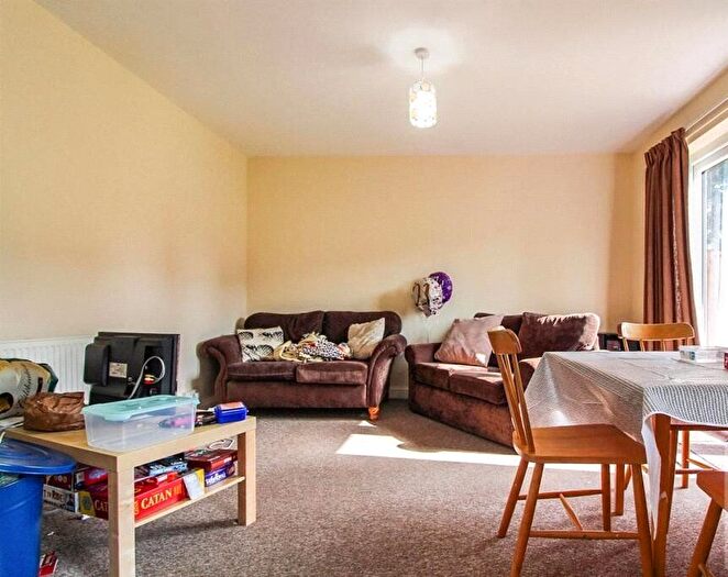 4 Bedroom Flat To Rent In Robert Street, London, NW1