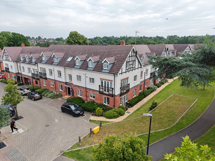 2 Bedroom Flat For Sale In Ranulf Court, Gerrards Cross, Buckinghamshire, SL9
