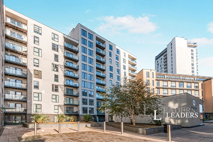 1 Bedroom Flat To Rent In Nankeville Court, Guildford Road, Woking, GU22