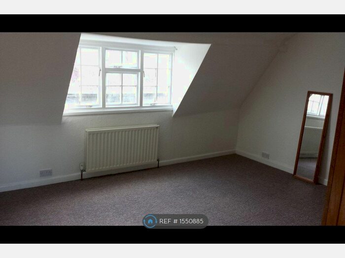 2 Bedroom Maisonette To Rent In Ashley Road, Bristol, BS6