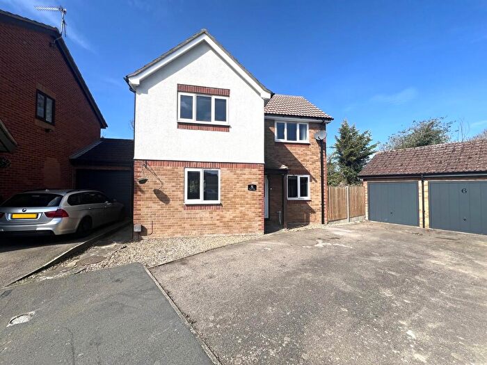3 Bedroom Detached House For Sale In Plover Close, Chatteris, Cambs., PE16