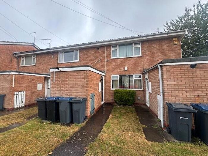 1 Bedroom Maisonette To Rent In Dornie Drive, Birmingham, B38