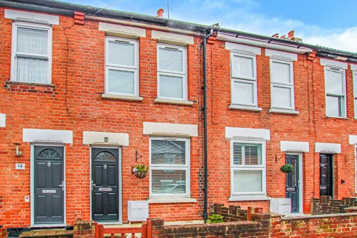 2 Bedroom Terraced House To Rent In North Road Avenue, Brentwood, Essex, CM14