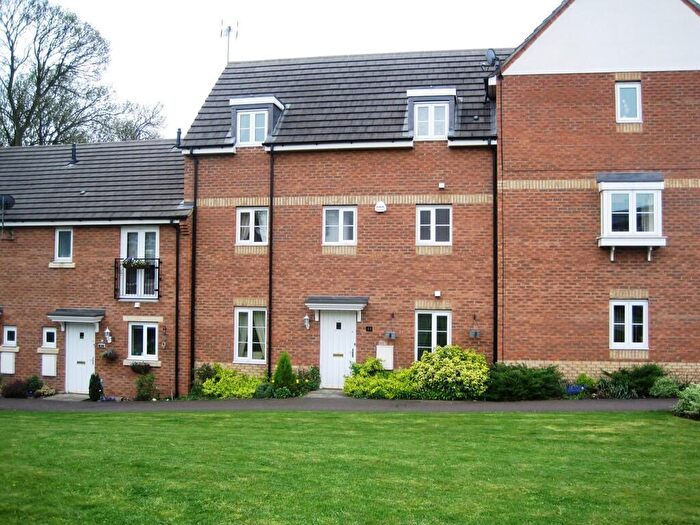 4 Bedroom Town House To Rent In Eddington Crescent, Welwyn Garden City, AL7
