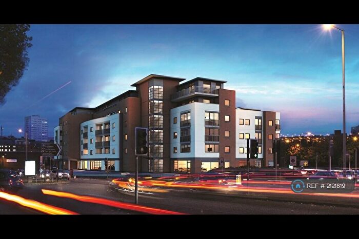 2 Bedroom Flat To Rent In The Quadrant, Birmingham, B1