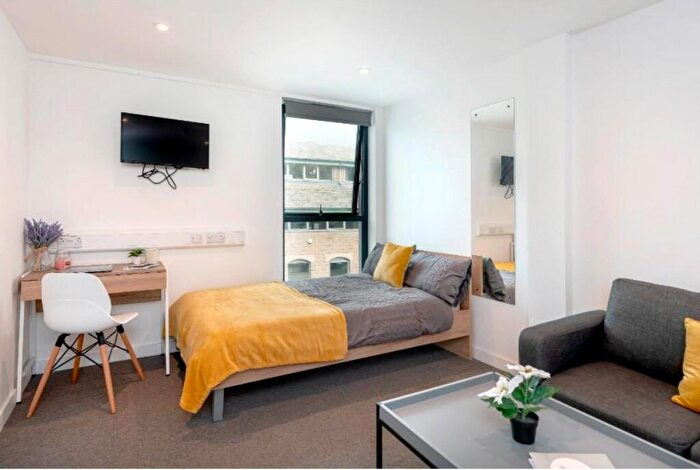 Studio To Rent In Camden Road, London, NW1