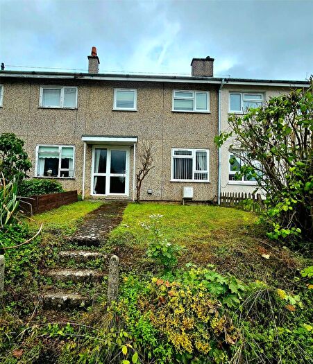 2 Bedroom Terraced House To Rent In Ddole Road, Llandrindod Wells, Powys, LD1