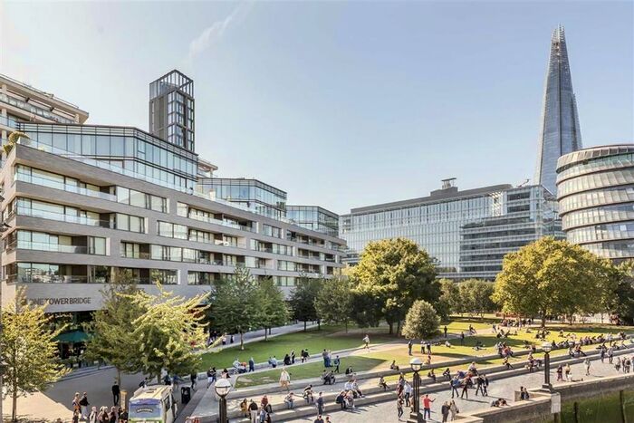 3 Bedroom Flat To Rent In Duchess Walk, London, SE1