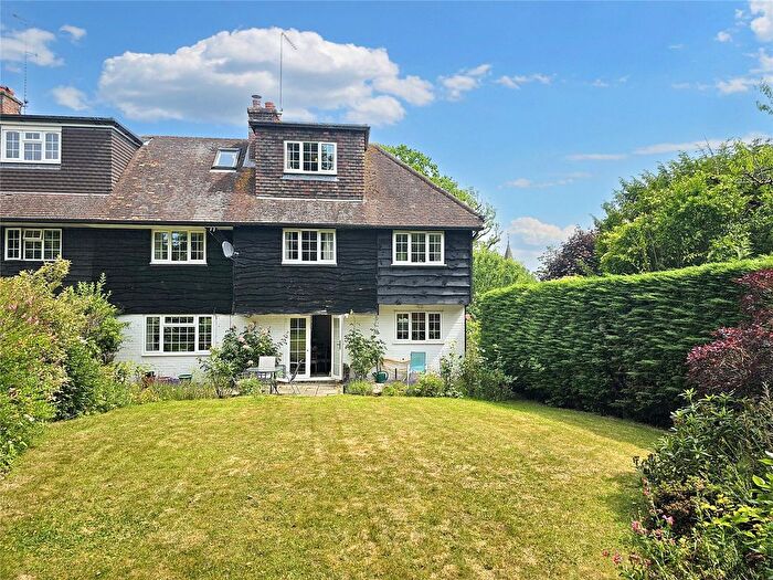 4 Bedroom Semi-Detached House For Sale In Church Close, Grayswood, Haslemere, Surrey, GU27