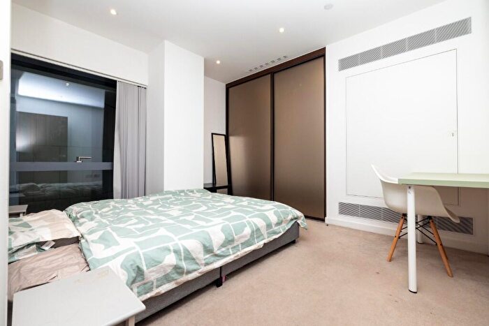 1 Bedroom Flat For Sale In City Road, London, EC1V
