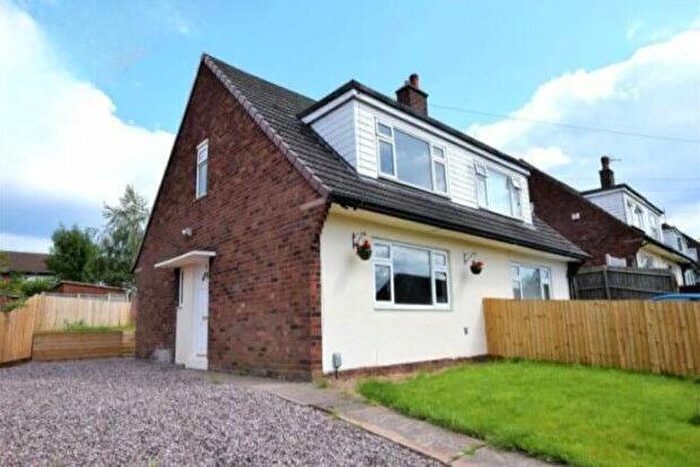 3 Bedroom Property To Rent In Wedgewood Crescent, Telford, TF1