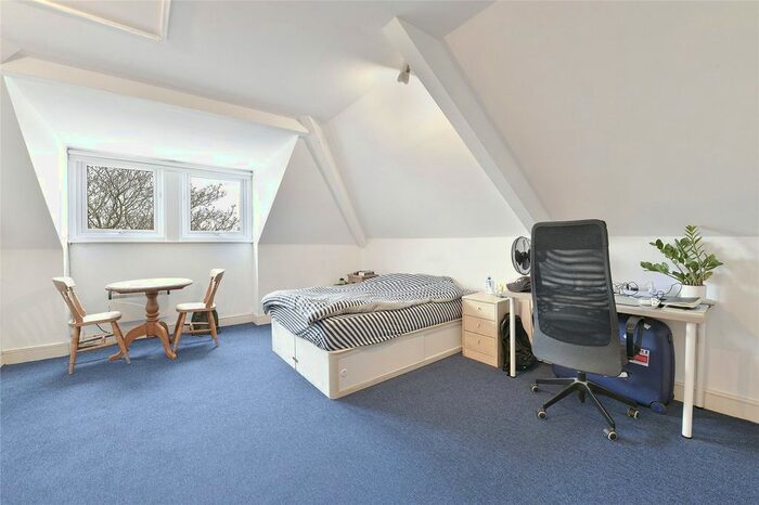Studio To Rent In Trebovir Road, Earls Court, SW5