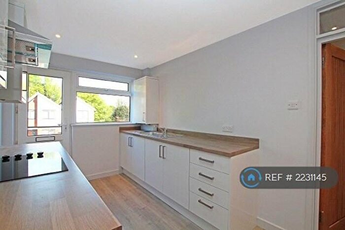 2 Bedroom Maisonette To Rent In Stockbridge Place, Chichester, PO19