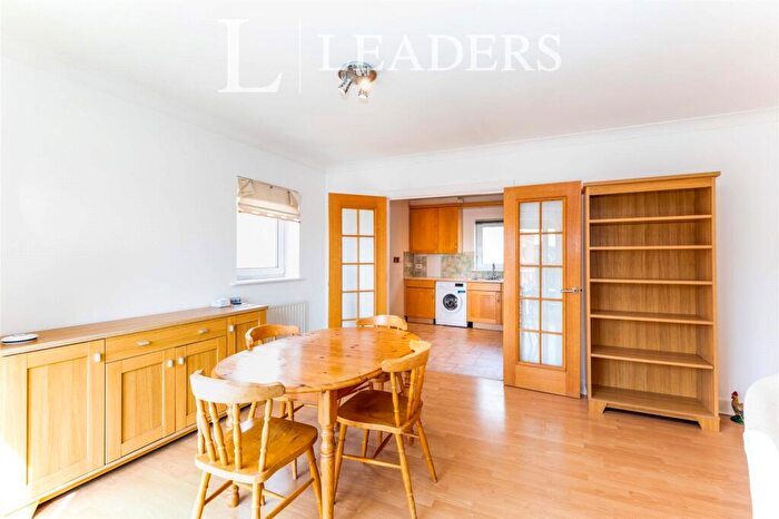 2 Bedroom Flat To Rent In Lysander Court, Gunwharf Quays, Portsmouth, PO1