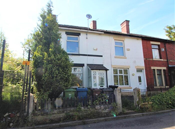 2 Bedroom Terraced House To Rent In Victoria Lane, Whitefield, M45