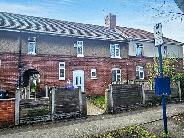 3 Bedroom Terraced House For Sale In Warde Avenue, Balby, Doncaster, DN4