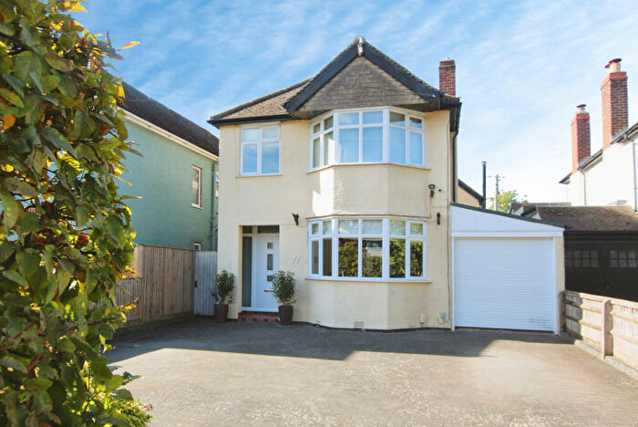 4 Bedroom Detached House For Sale In Banbury Road, Kidlington, OX5