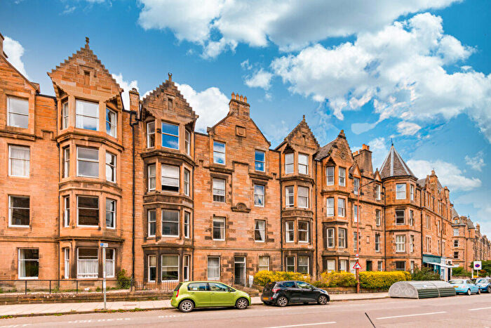 2 Bedroom Flat For Sale In / Marchmont Crescent, Marchmont, EH9