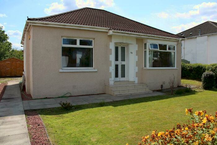 3 Bedroom Detached House To Rent In West Chapelton Avenue, Bearsden, Glasgow, G61