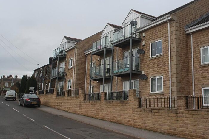 1 Bedroom Flat To Rent In The Views, Mapplewell, Barnsley, S Yorks, S75