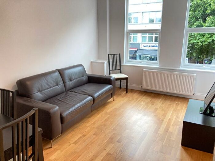 1 Bedroom Flat To Rent In Very Near Uxbridge Road Area, Ealing Common, W5