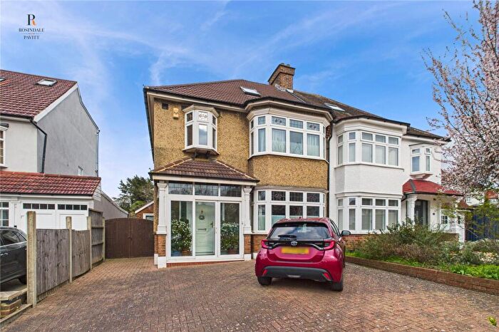 3 Bedroom Semi-Detached House For Sale In Boundary Road, Wallington, SM6