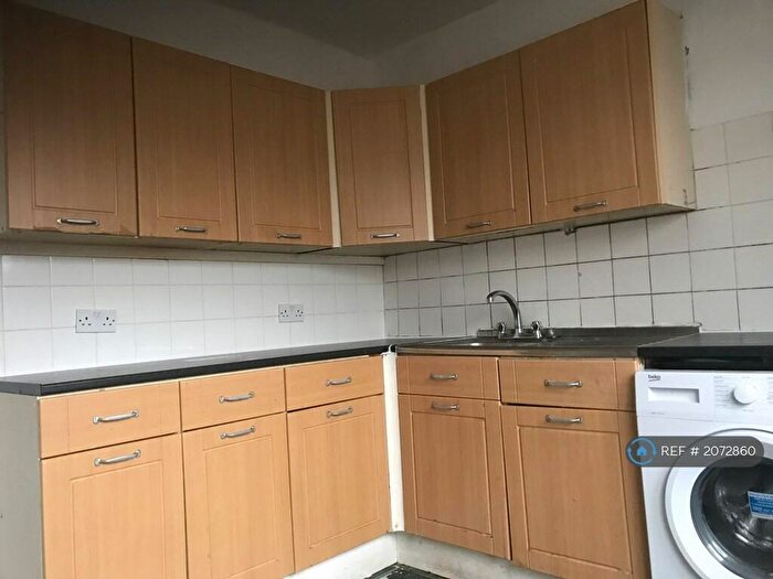 1 Bedroom Flat To Rent In Lancing Road, Croydon, CR0