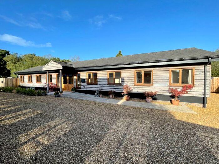 3 Bedroom Detached House To Rent In Heath Road, Soberton Hampshire, SO32