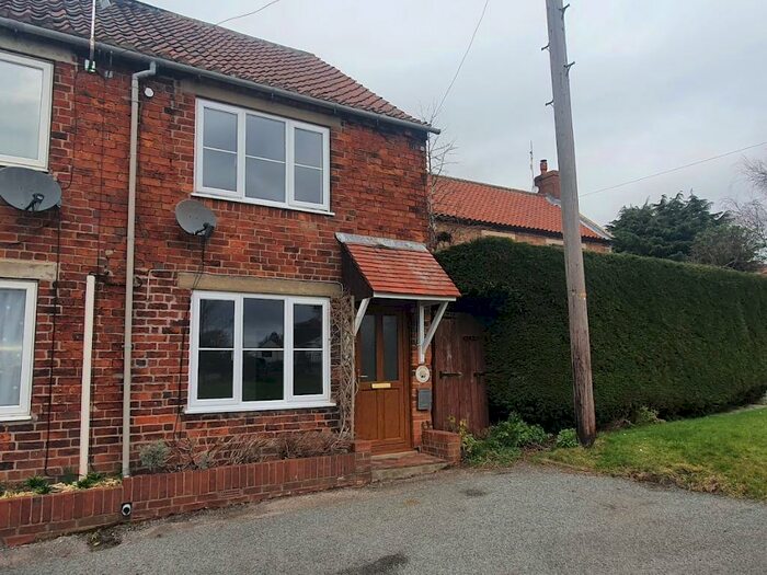 2 Bedroom Cottage To Rent In Lavender Cottages, Gelston, Grantham, NG32