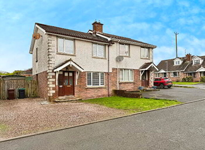 3 Bedroom Semi-Detached House For Sale In The Oaks, Randalstown, BT41