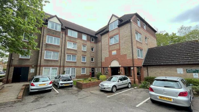 1 Bedroom Retirement Property To Rent In Cedar Road, Sutton, SM2