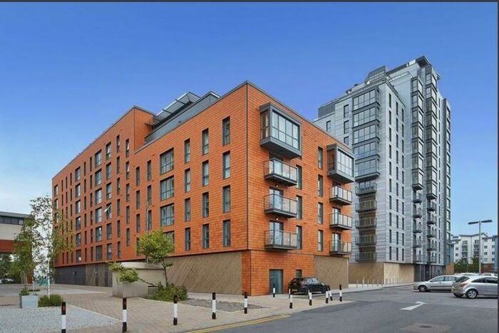 2 Bedroom Flat To Rent In Rivington Apartments, SL2